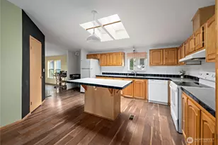 2930 Taylor Rd, Oak Harbor, WA 98277 - Photo 6
