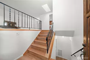 1108 NE 195th St, Shoreline, WA 98155 - Photo 2