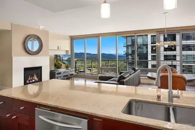 650 Bellevue Way NE #3802, Bellevue, WA 98004 - Photo 1
