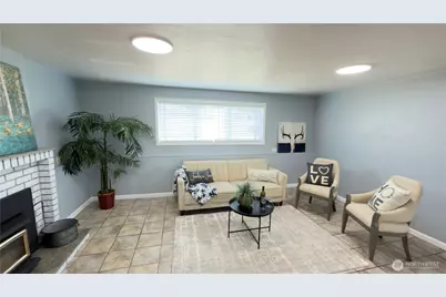 983 NE O'Leary Street, Oak Harbor, WA 98277 - Photo 18