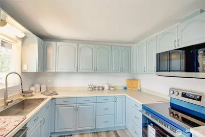 983 NE O'Leary Street, Oak Harbor, WA 98277 - Photo 8