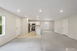 4390 SE Elijah Ct, Port Orchard, WA 98366 - Photo 6