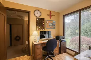 98 W Wishkah, Aberdeen, WA 98520 - Photo 16