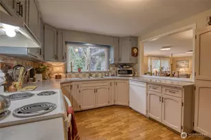 98 W Wishkah, Aberdeen, WA 98520 - Photo 14