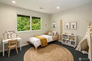 12801 SE 22nd Pl, Bellevue, WA 98005 - Photo 14