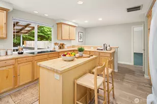 12801 SE 22nd Pl, Bellevue, WA 98005 - Photo 6