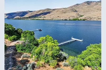 44 Shore Drive, East Wenatchee, WA 98802 - Photo 2