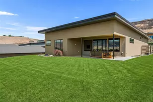 9072 NW Trellis Ln, Quincy, WA 98848 - Photo 6