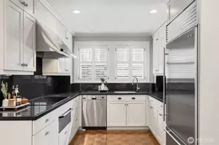 1223 Spring St, Seattle, WA 98104 - Photo 16