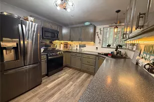 60 N Carp Pl N, Hoodsport, WA 98548 - Photo 12