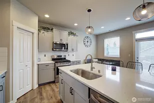 3420 104th Dr NE, Lake Stevens, WA 98258 - Photo 10