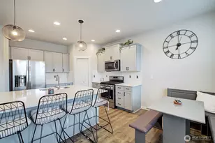 3420 104th Dr NE, Lake Stevens, WA 98258 - Photo 8