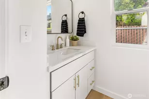 4506 S Kenyon St, Seattle, WA 98118 - Photo 20