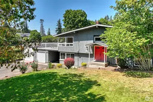 2200 NE 24th St, Renton, WA 98056 - Photo 4