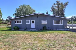 2200 NE 24th St, Renton, WA 98056 - Photo 32