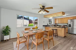 2200 NE 24th St, Renton, WA 98056 - Photo 10