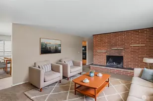 2200 NE 24th St, Renton, WA 98056 - Photo 14