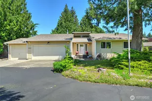 4013 Creek Pl, Mount Vernon, WA 98273 - Photo 2