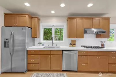 1955 21st Avenue E, Seattle, WA 98112 - Photo 12