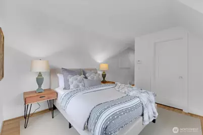 1955 21st Avenue E, Seattle, WA 98112 - Photo 18