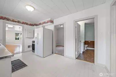 706 3rd Street SW, Puyallup, WA 98371 - Photo 14