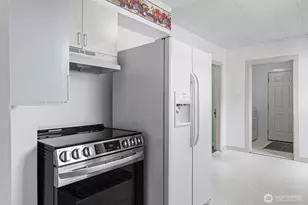 706 3rd St SW, Puyallup, WA 98371 - Photo 16