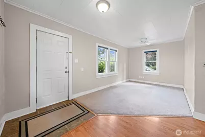 706 3rd Street SW, Puyallup, WA 98371 - Photo 4