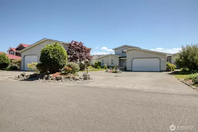 544 Chinook Avenue SE, Ocean Shores, WA 98569 - Photo 6