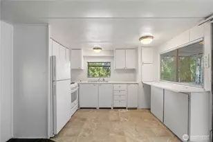 18745 1st Ave NE, Suquamish, WA 98392 - Photo 14