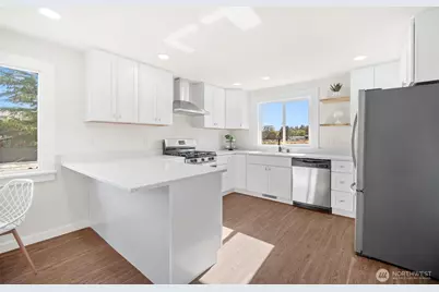 5791 Legoe Avenue, Ferndale, WA 98248 - Photo 2