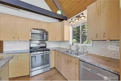 3280 Dabob Road, Quilcene, WA 98376 - Photo 10