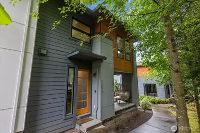 12873 SE 75th Road, Newcastle, WA 98056 - Photo 2