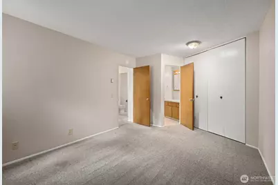 1425 S Puget Drive #117, Renton, WA 98055 - Photo 20