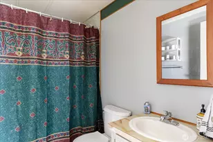 225 NE Ernst St, Oak Harbor, WA 98277 - Photo 22