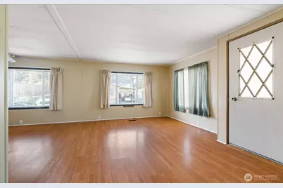 225 NE Ernst Street #93, Oak Harbor, WA 98277 - Photo 4