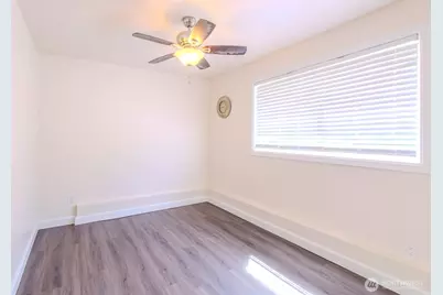 12005 221st Avenue Ct E, Bonney Lake, WA 98391 - Photo 24