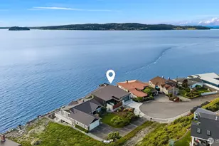 1104 Bayshore Dr, Camano Island, WA 98282 - Photo 38