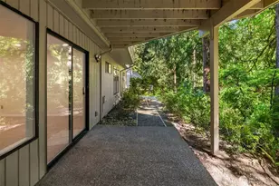 2815 NW Pine Cone Dr, Issaquah, WA 98027 - Photo 26