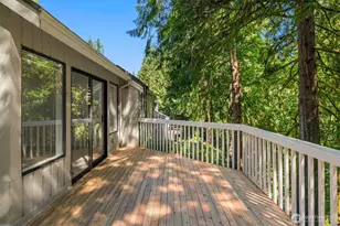 2815 NW Pine Cone Dr, Issaquah, WA 98027 - Photo 16