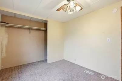26801 NE 9th Street #26, Camas, WA 98607 - Photo 14