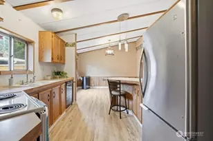 26801 NE 9th St, Camas, WA 98607 - Photo 8