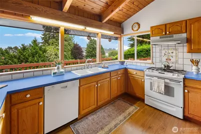 22516 100th Place SW, Vashon, WA 98070 - Photo 12
