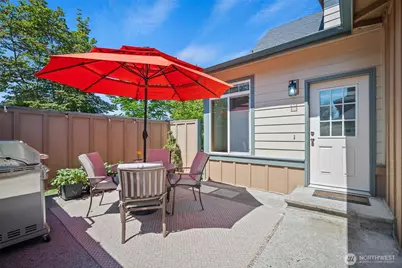 6212 Malloy Avenue, Ferndale, WA 98248 - Photo 2