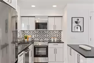 7007 Alonzo Ave NW, Seattle, WA 98117 - Photo 10