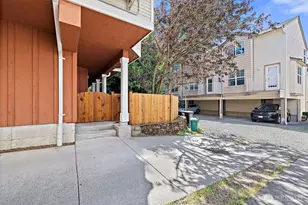 1141 N 93rd St, Seattle, WA 98103 - Photo 24