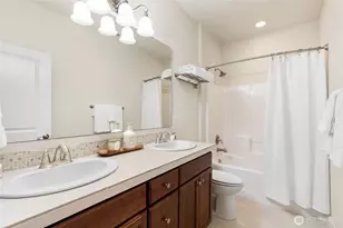 5716 197th Pl SE, Bothell, WA 98012 - Photo 32