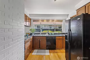 5210 S Kenyon St, Seattle, WA 98118 - Photo 10