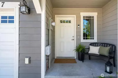 1617 SW Stremler Drive, Oak Harbor, WA 98277 - Photo 2