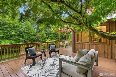 9641 Mandus Olson Road NE, Bainbridge Island, WA 98110 - Photo 2