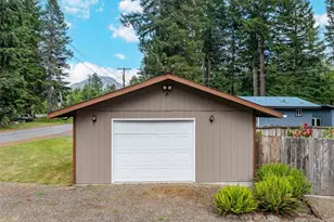 105 Mt Rainier Dr, Packwood, WA 98361 - Photo 18